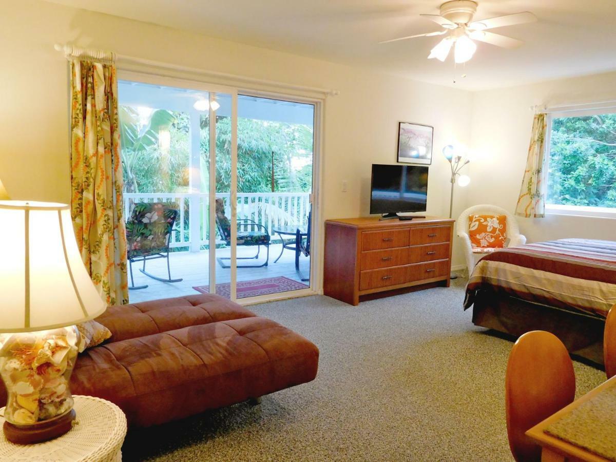 Bears' Place Guest House Kalaoa Bagian luar foto