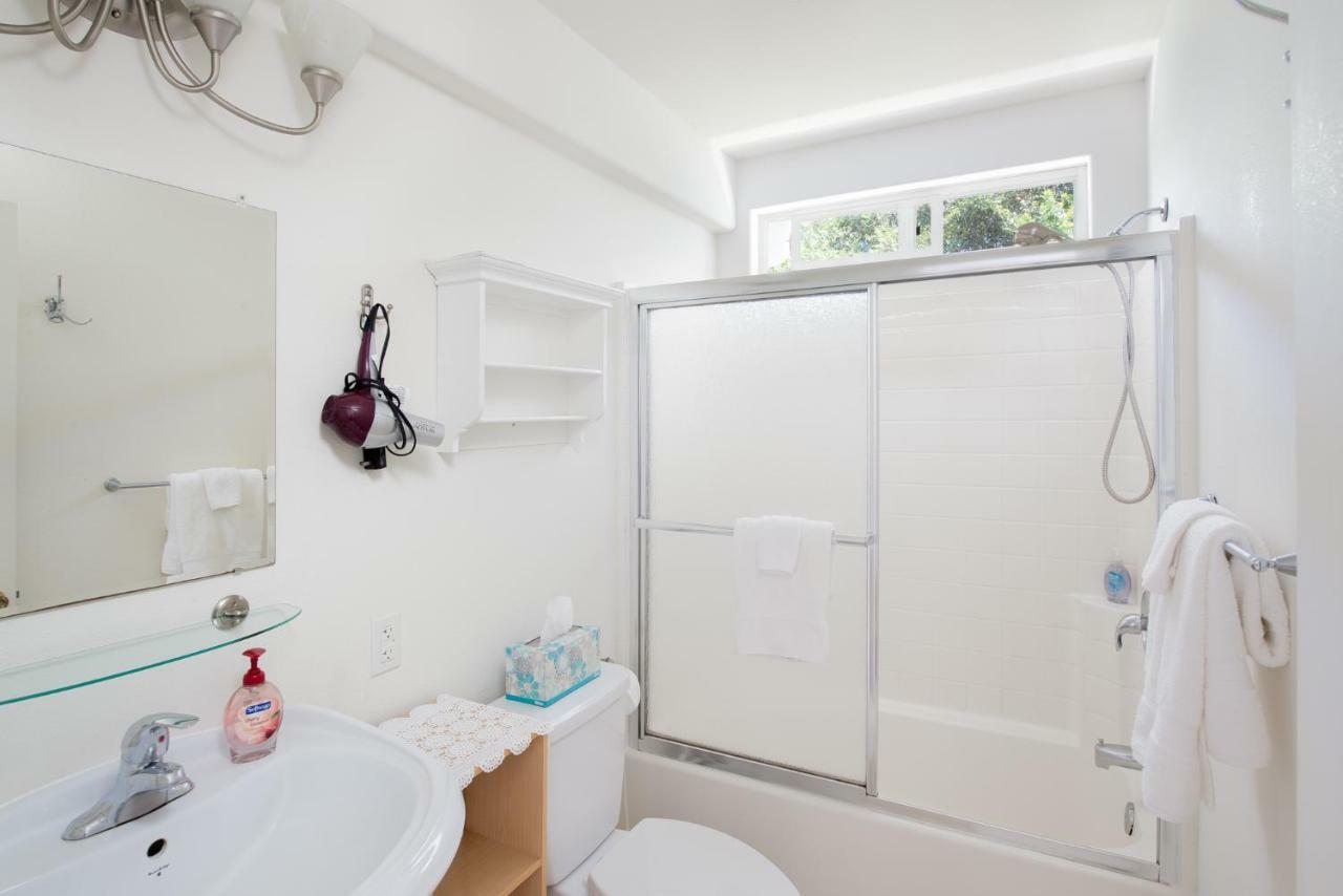 Bears' Place Guest House Kalaoa Bagian luar foto